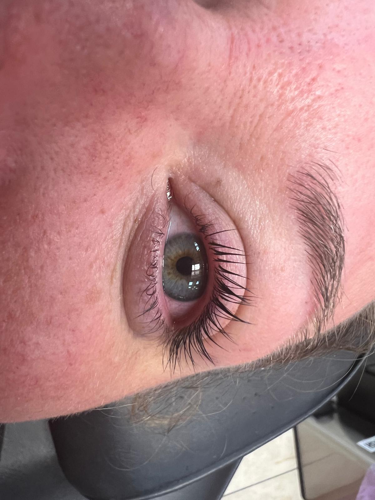Eyebrow threading result