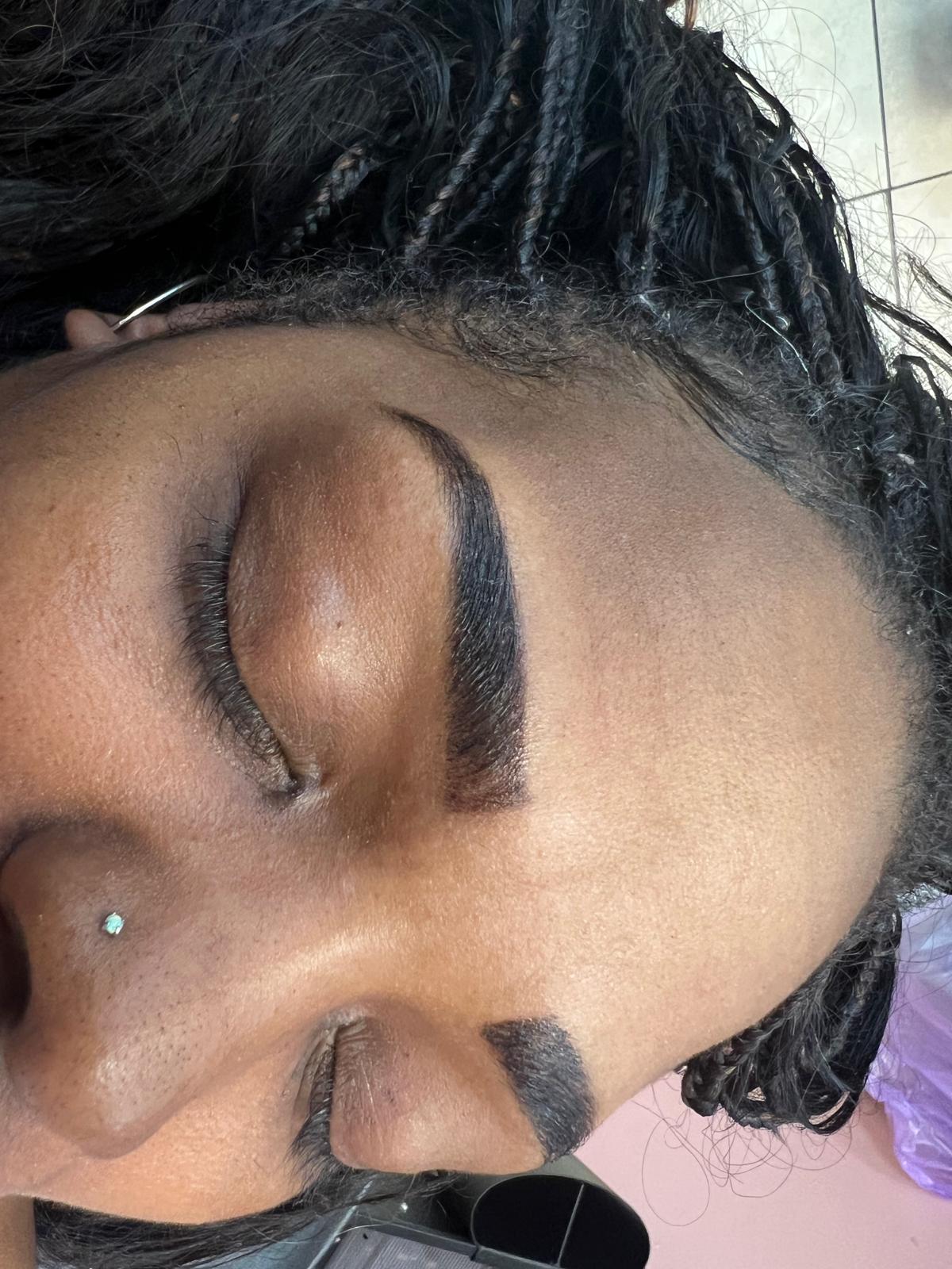 Perfectly shaped brows